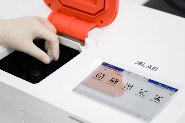 Microvolume Protein Quantification Using POP UV-Vis and Pierce™ 660 nm Assay