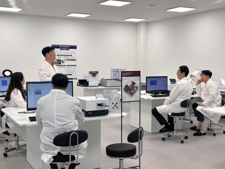 MRX A2000 ELISA basic education
